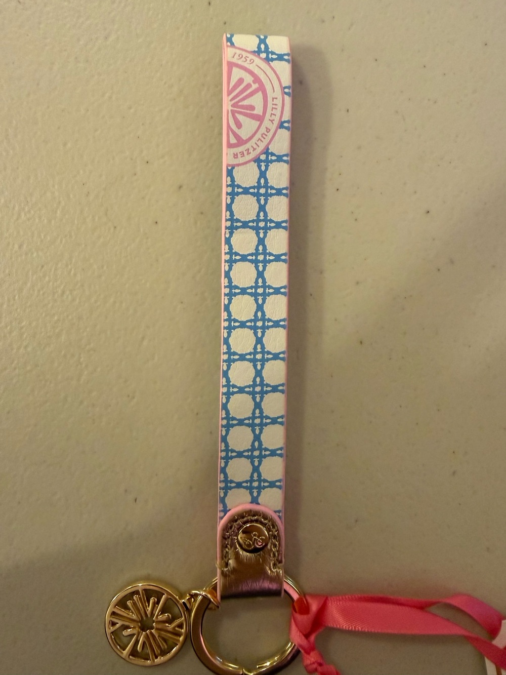 Lilly Pulitzer Strap Keychain in ‘Frenchie Blue Caning’ - *NWT* - Picture 5 of 16